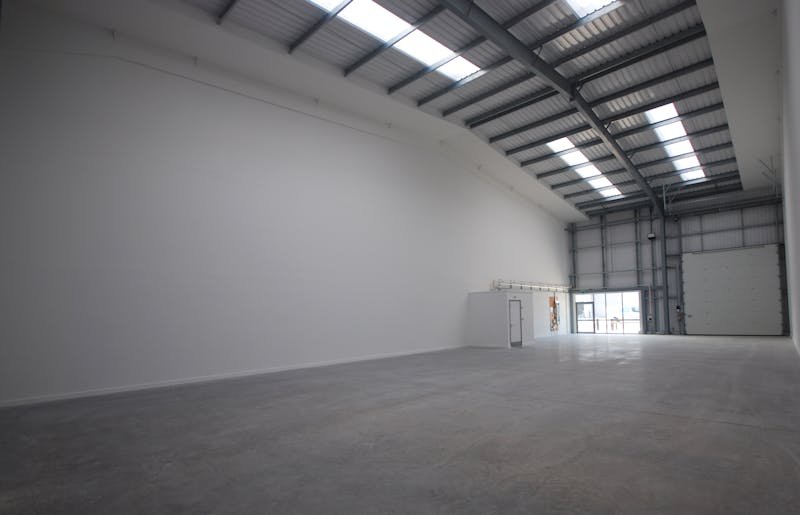 Industrial Unit in Amesbury - photo 3