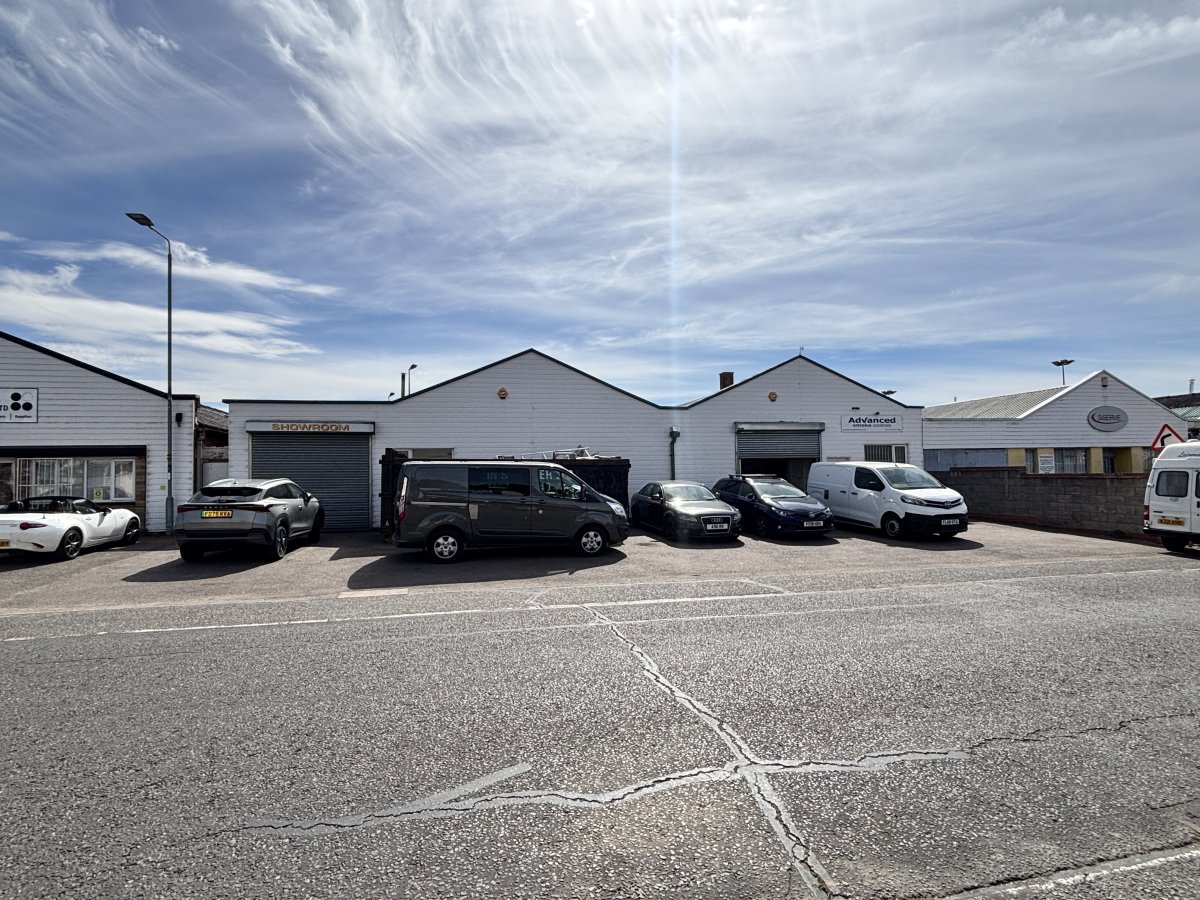 Industrial in Oadby