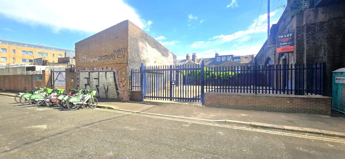 Industrial Unit in Hackney, London