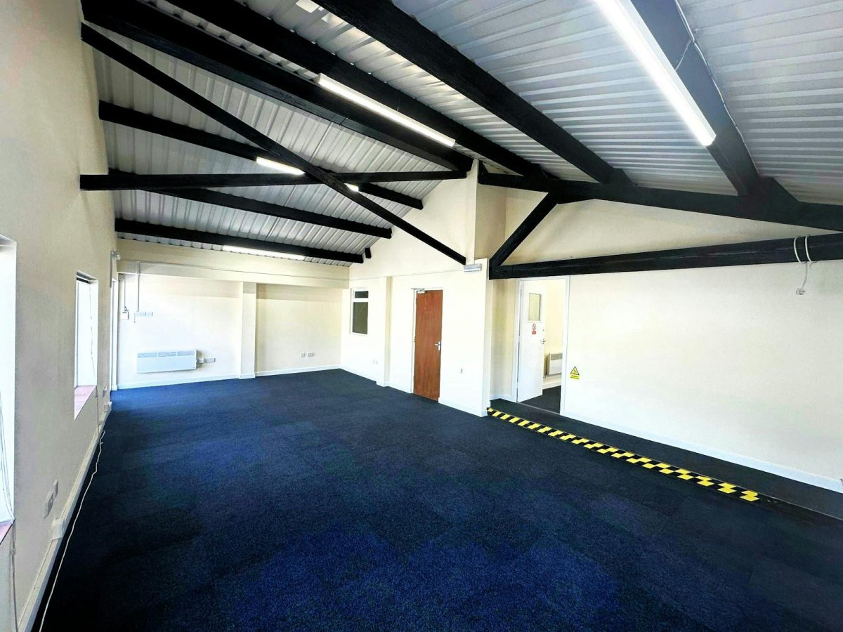 Industrial Unit in Romford