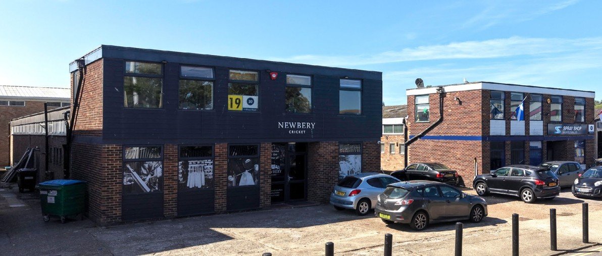 Industrial Unit in Lancing Business Park - photo 3
