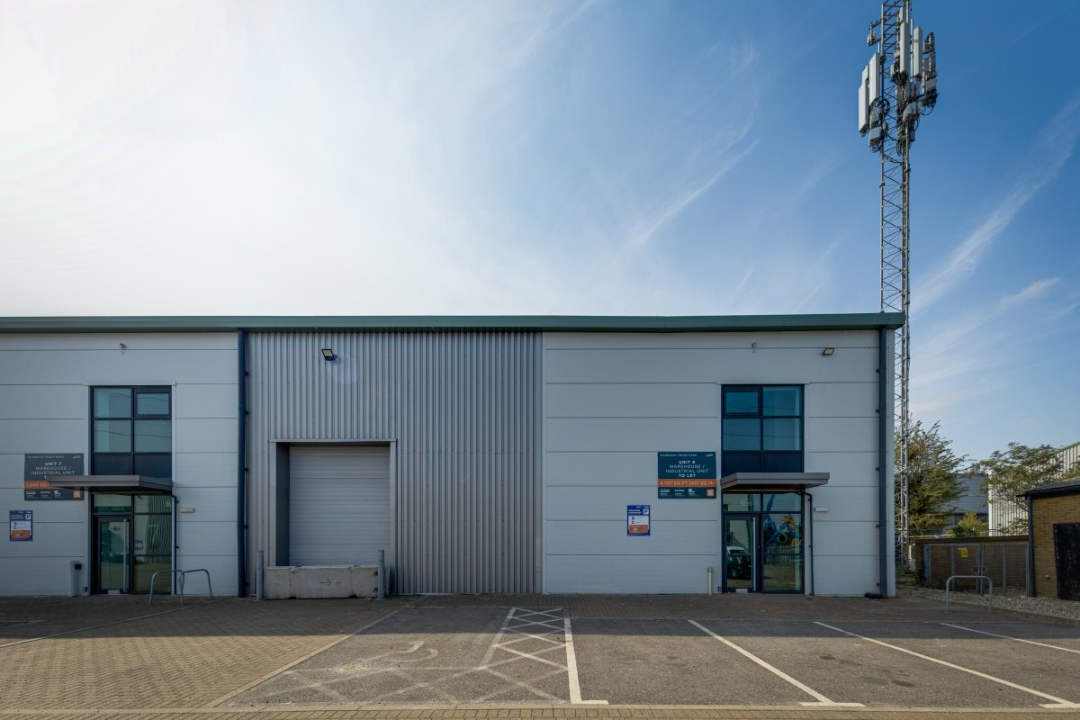 Industrial Unit in Grays - photo 2