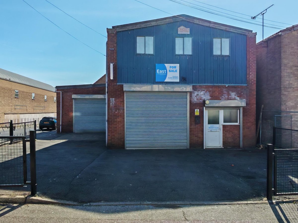 Industrial Unit in Lowestoft - photo 4