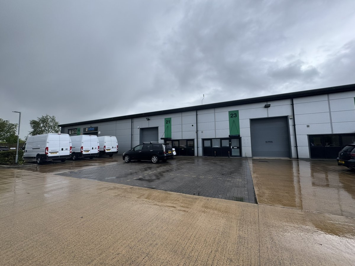 Industrial Unit in Peterborough - photo 2