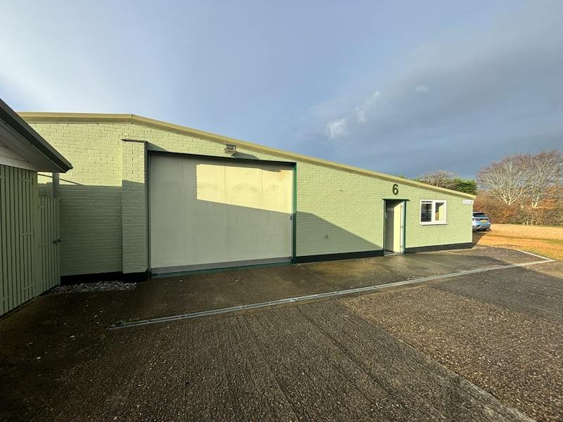Industrial Unit in Southampton - photo 3