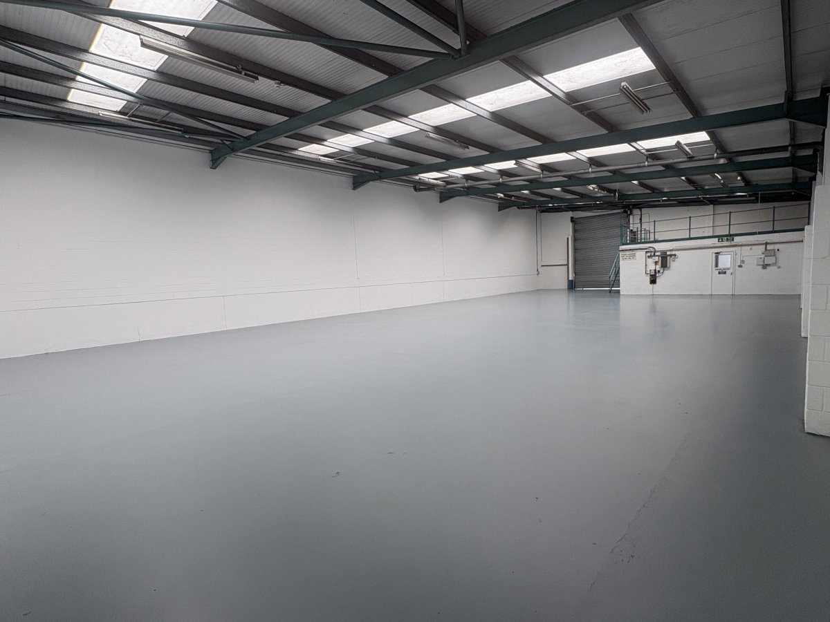 Industrial Unit in Southampton - photo 4