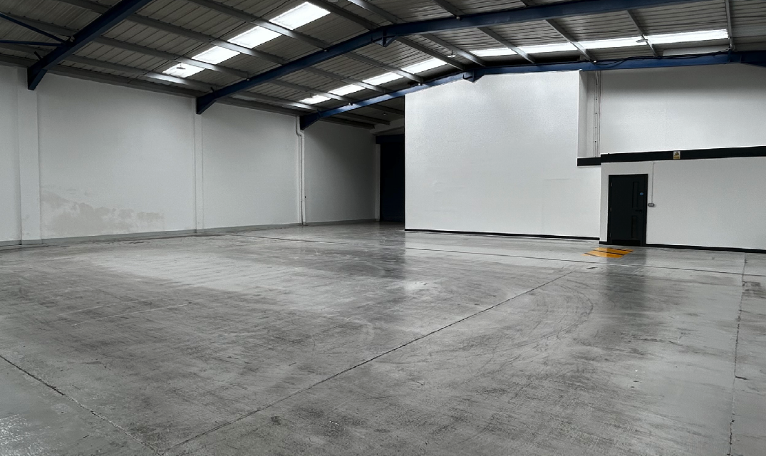 Industrial Unit in Kingswinford - photo 3