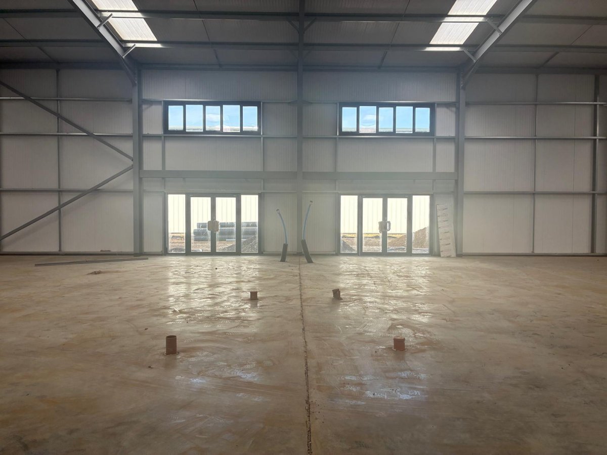 Industrial Unit in King's Lynn - photo 2