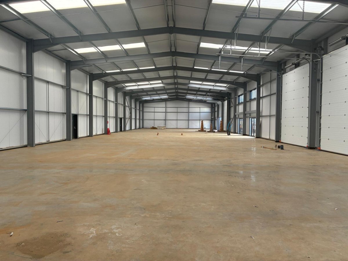 Industrial Unit in King's Lynn - photo 3