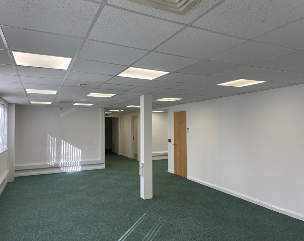 Industrial Unit in Radstock - photo 4