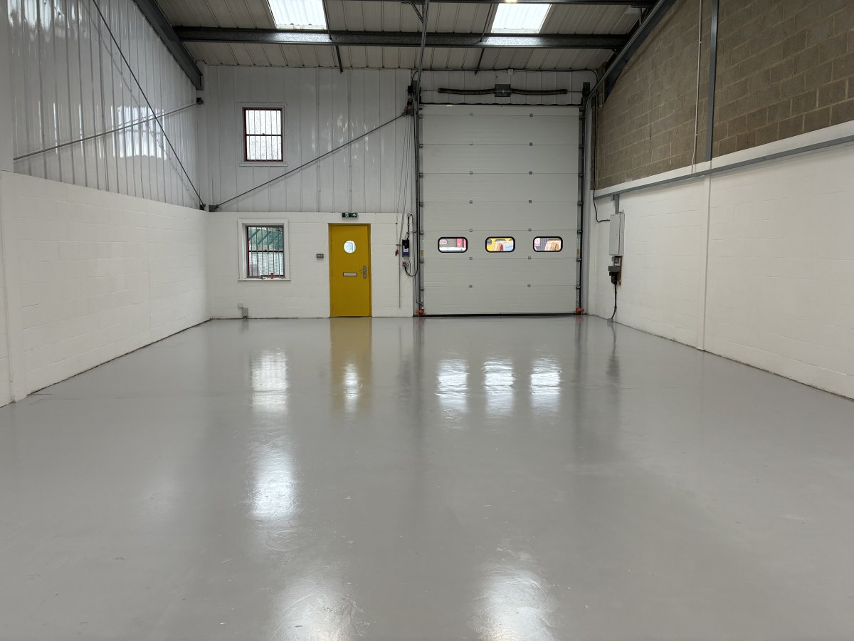 Industrial Unit in Northfleet - photo 2