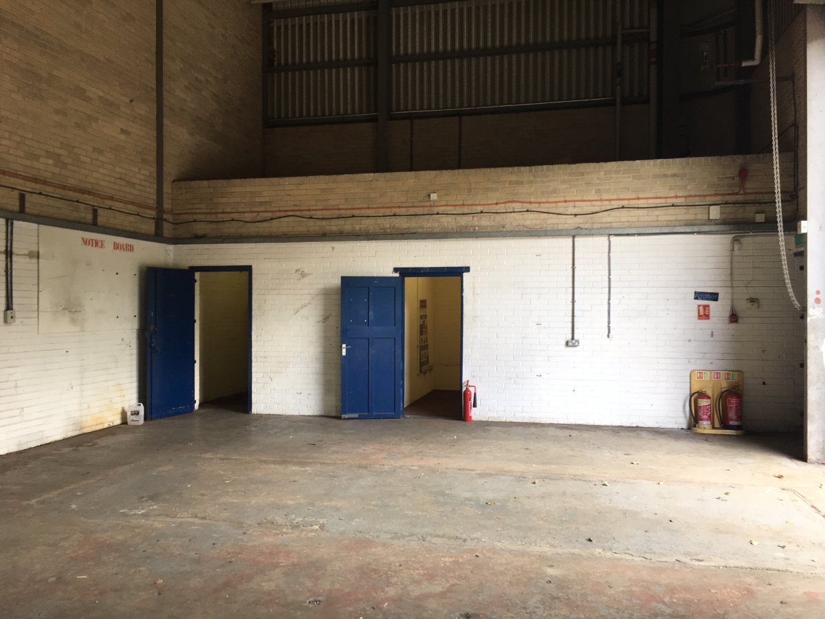 Industrial Unit in Melton Mowbray - photo 3