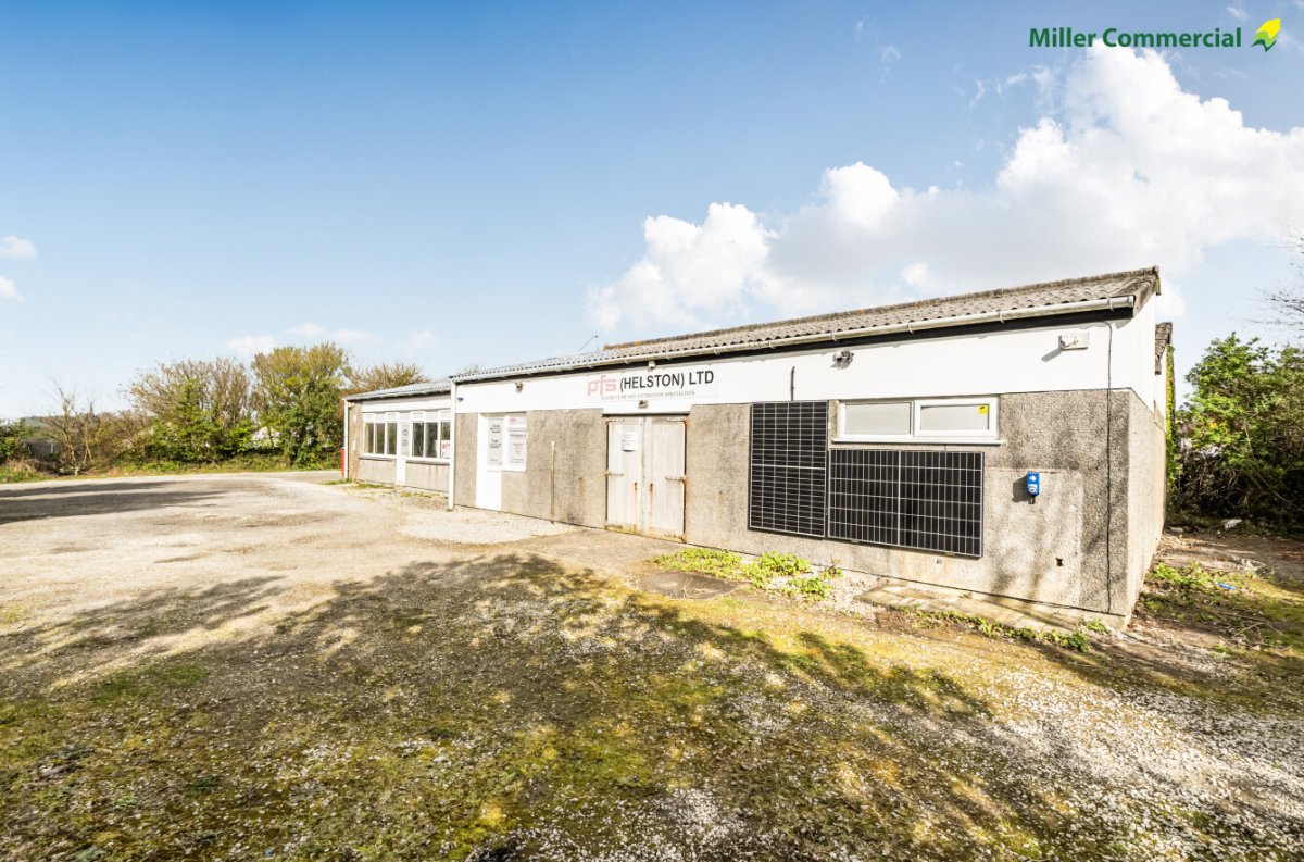 Industrial Unit in Helston - photo 2