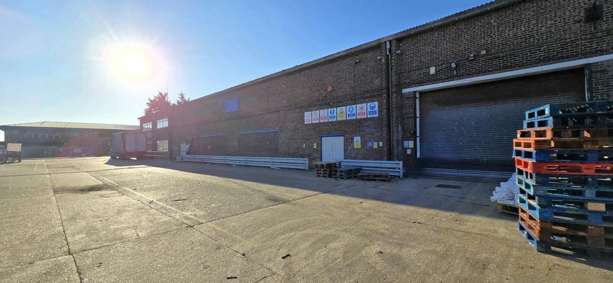 Industrial Unit in Lancing
