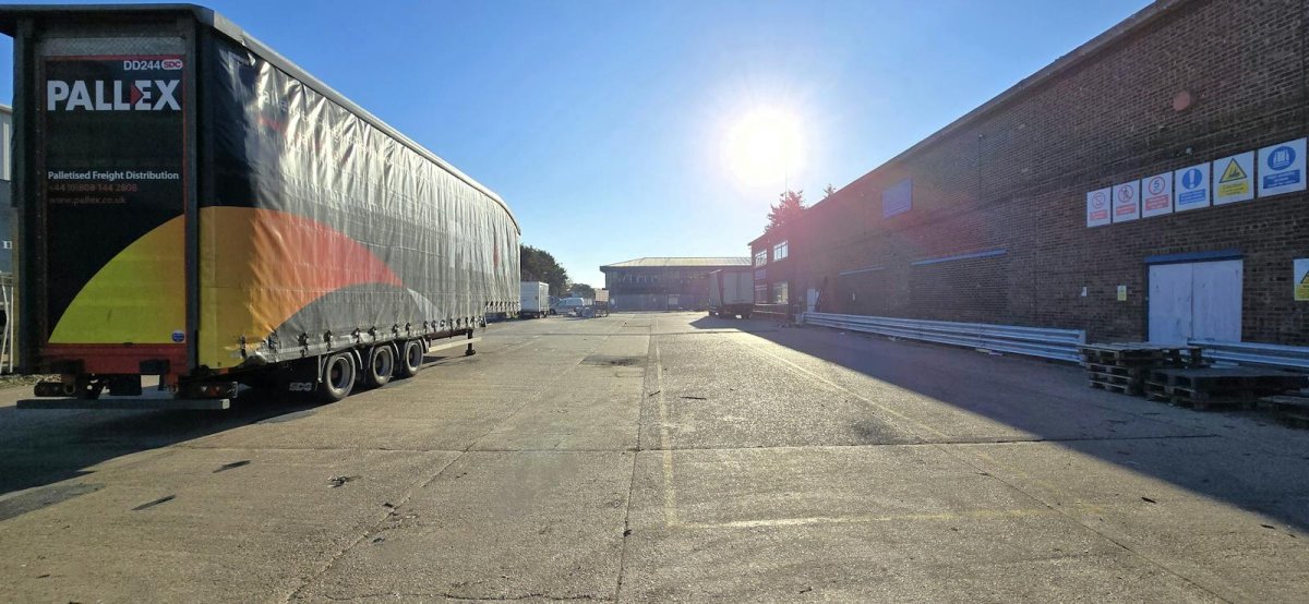 Industrial Unit in Lancing