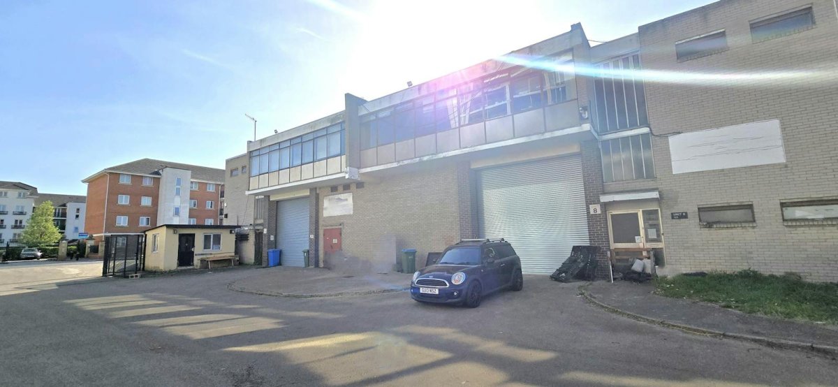 Industrial Unit in Abbey Wood, London - photo 3