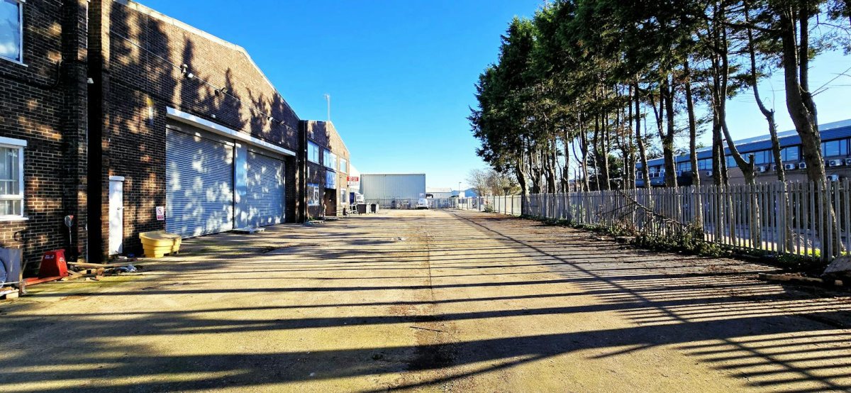 Industrial Unit in Lancing