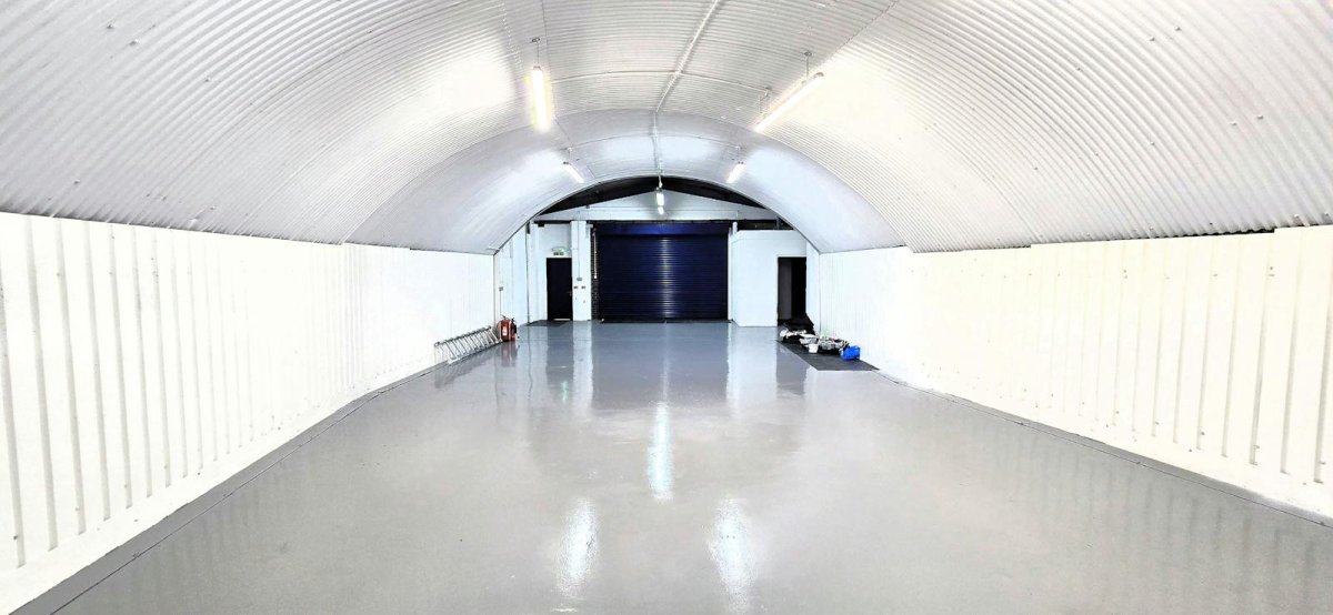 Industrial Unit in Bow, London - photo 4