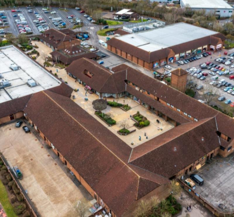 Industrial Unit in Basingstoke - photo 3