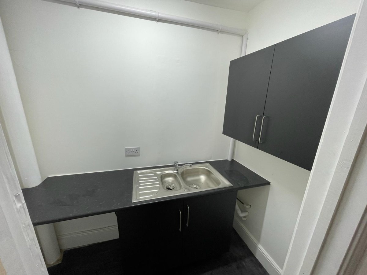 Industrial Unit in Barwell - photo 3