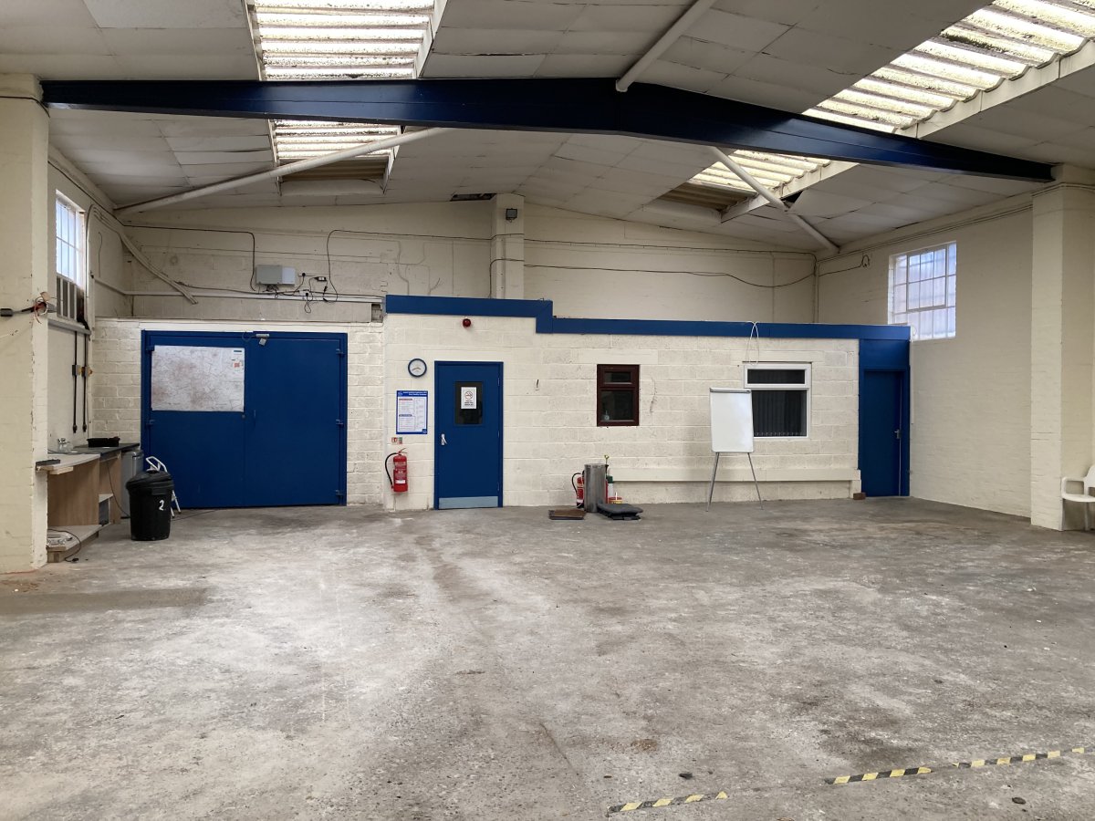 Industrial Unit in Orgreave - photo 4
