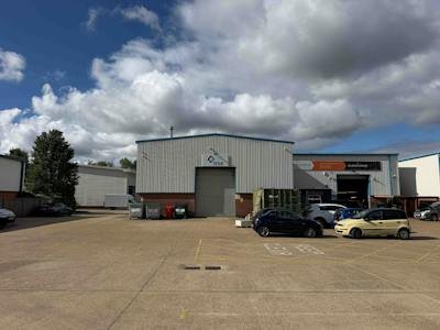Industrial Unit in Romsey - photo 4