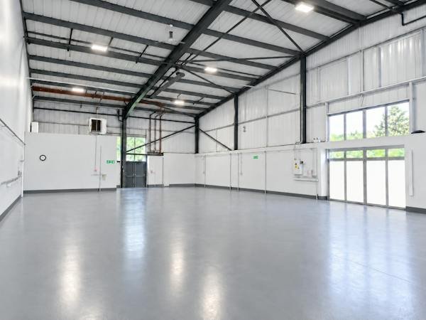 Industrial Unit in Cannock - photo 2
