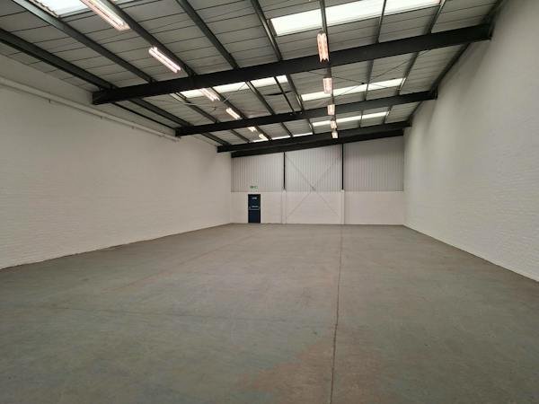 Industrial Unit in Birmingham - photo 3