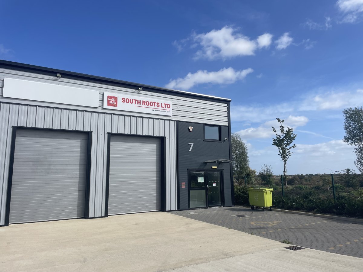 Industrial Unit in Yaxley - photo 2