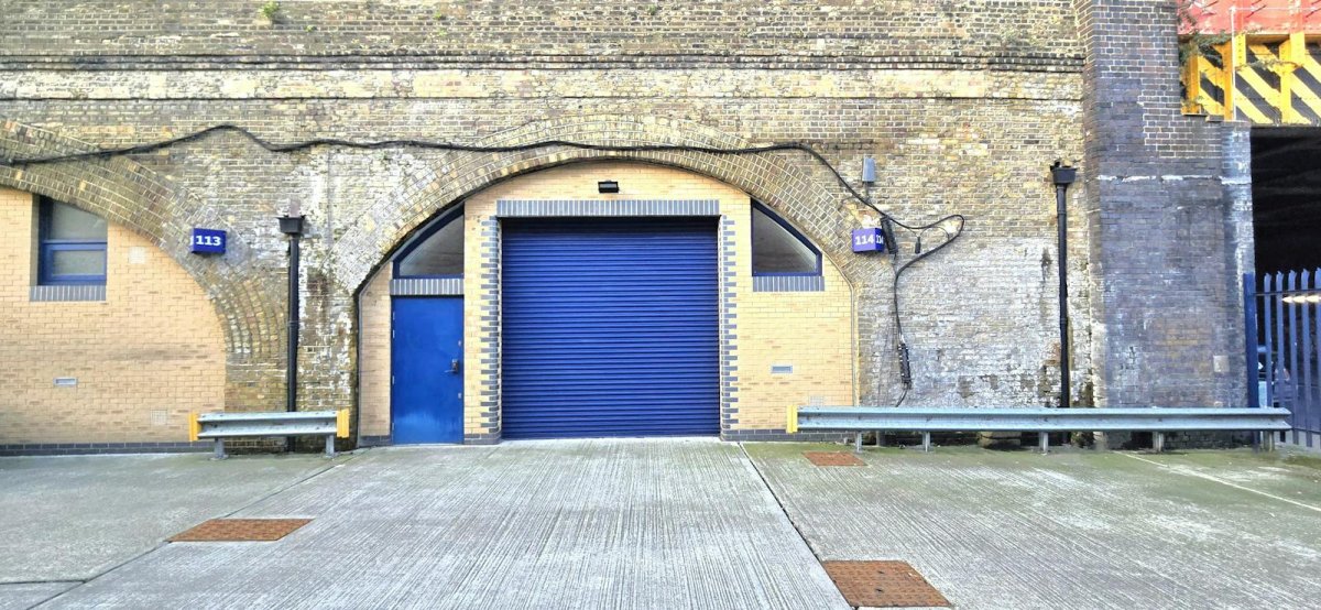 Industrial Unit in Bethnal Green, London - photo 2
