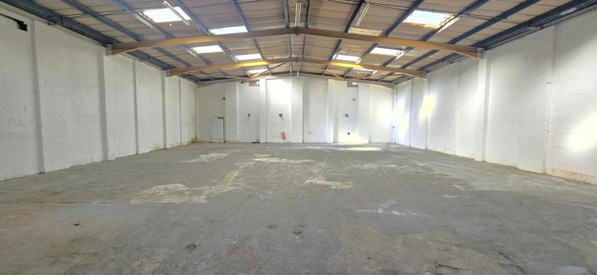 Industrial Unit in Abbey Wood, London - photo 2
