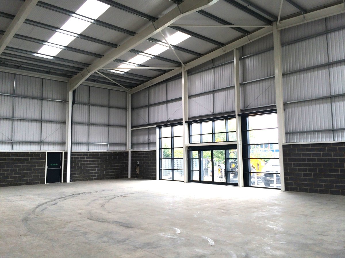 Industrial Unit in Sevenoaks - photo 3