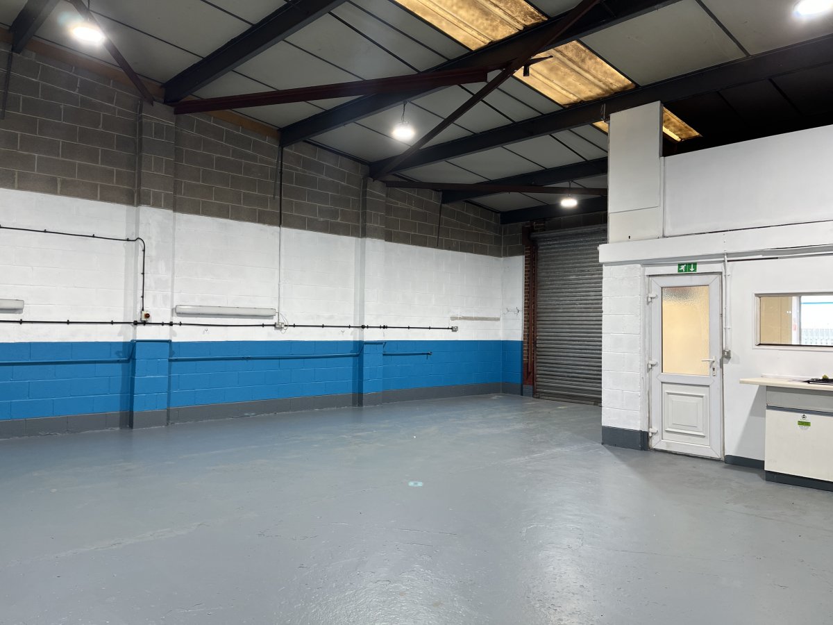 Industrial Unit in Loughborough - photo 2