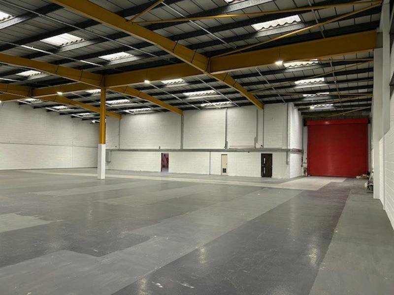 Industrial Unit in London - photo 2