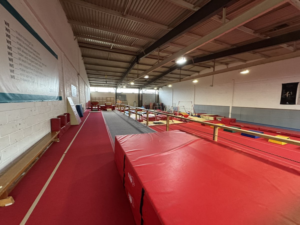 Industrial Unit in Bretton - photo 3