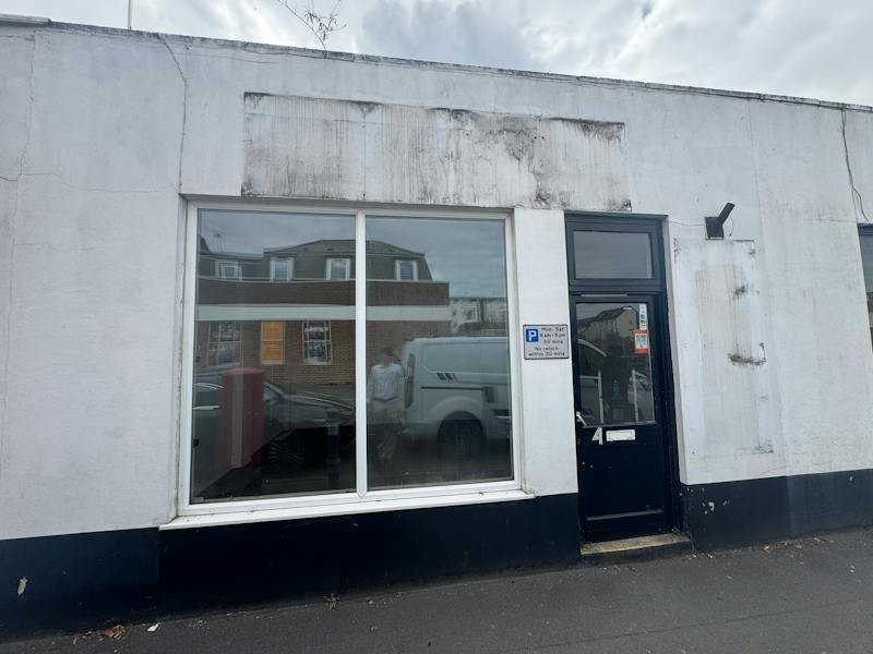 Industrial in Addlestone