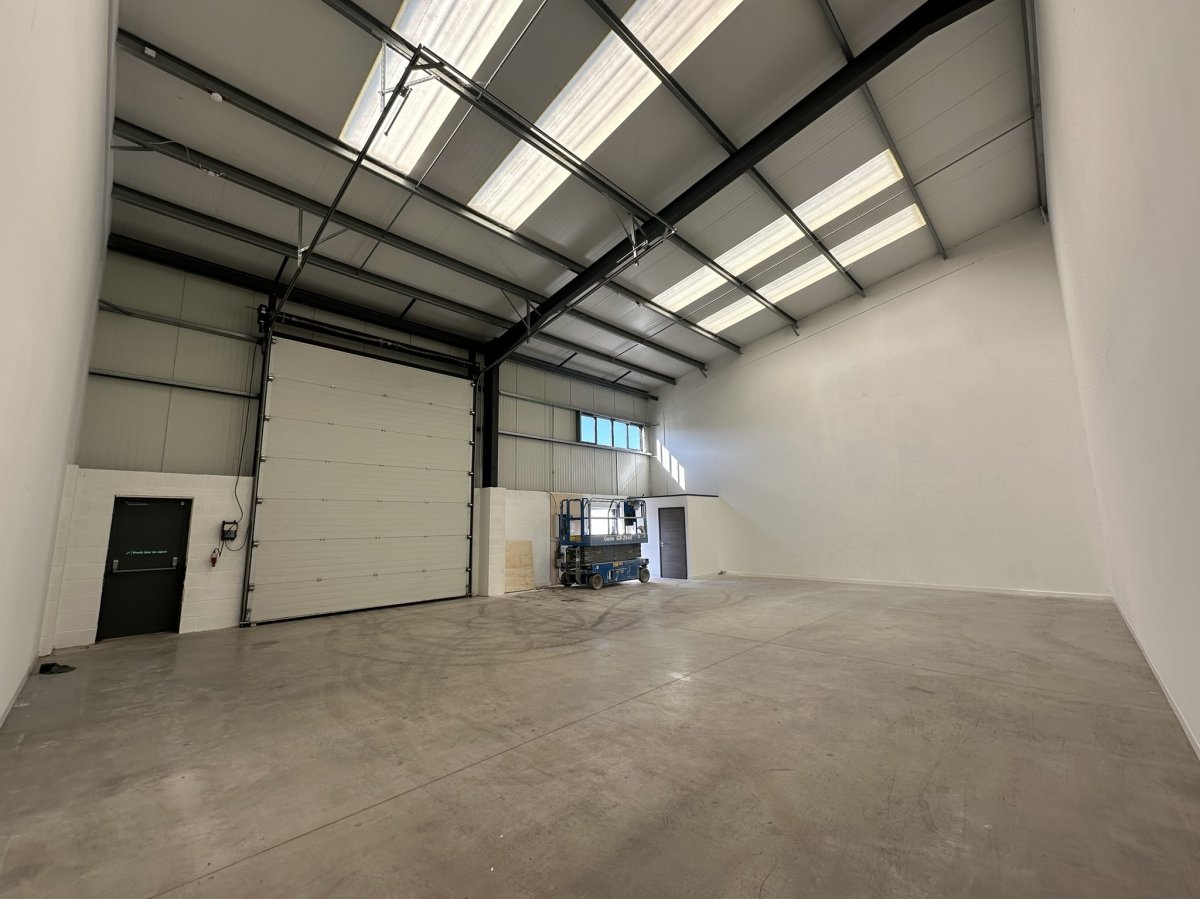Industrial Unit in Hailsham - photo 2