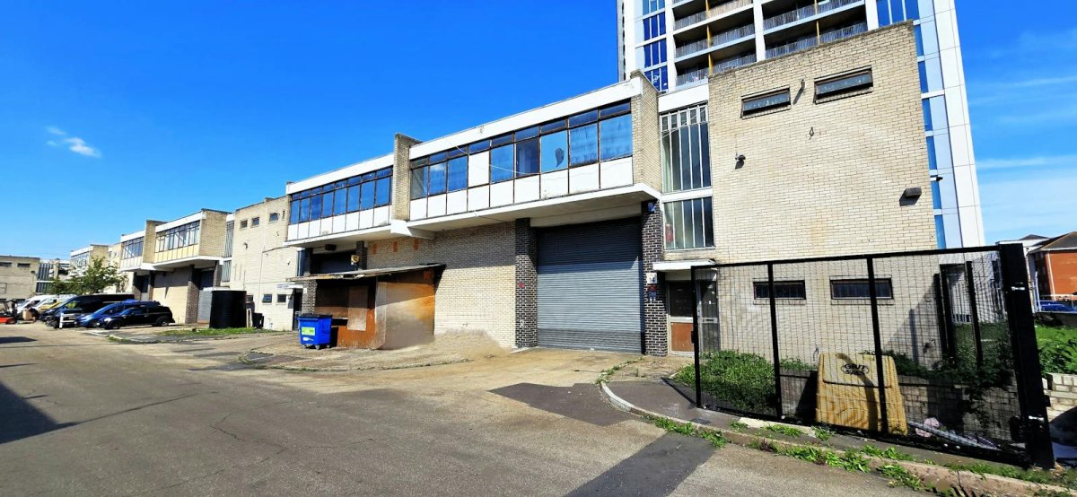 Industrial Unit in Abbey Wood, London - photo 4