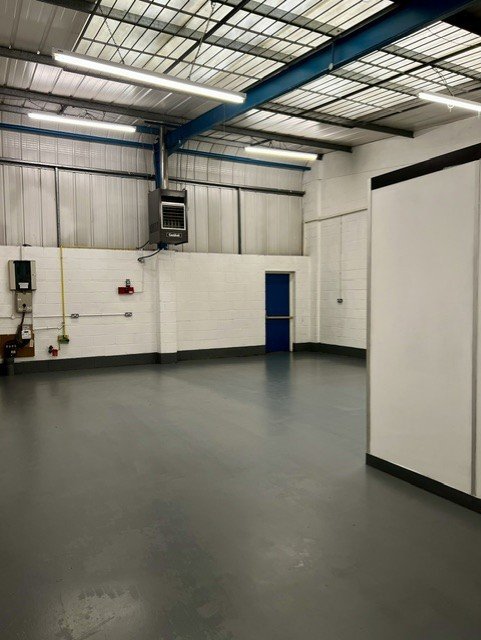 Industrial Unit in Doncaster - photo 2