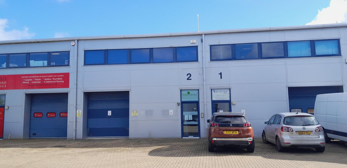 Industrial in Moat Way Orbital Park Sevington
