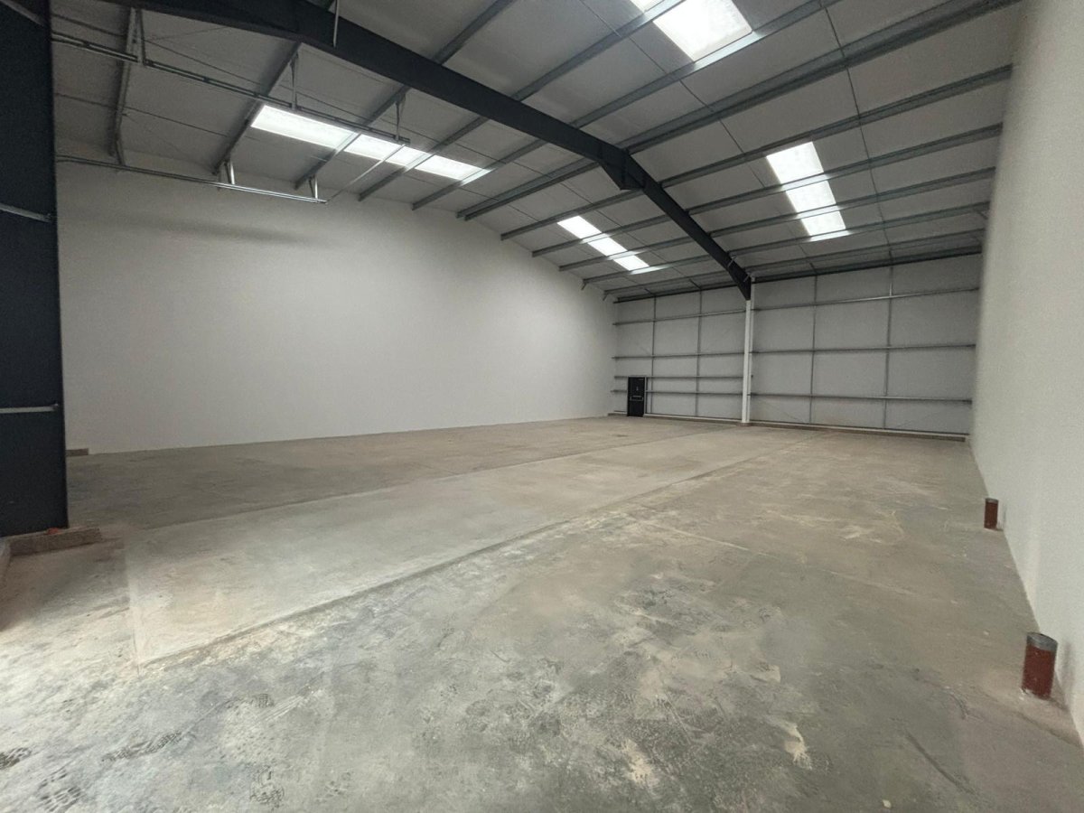 Industrial Unit in Loughborough - photo 3