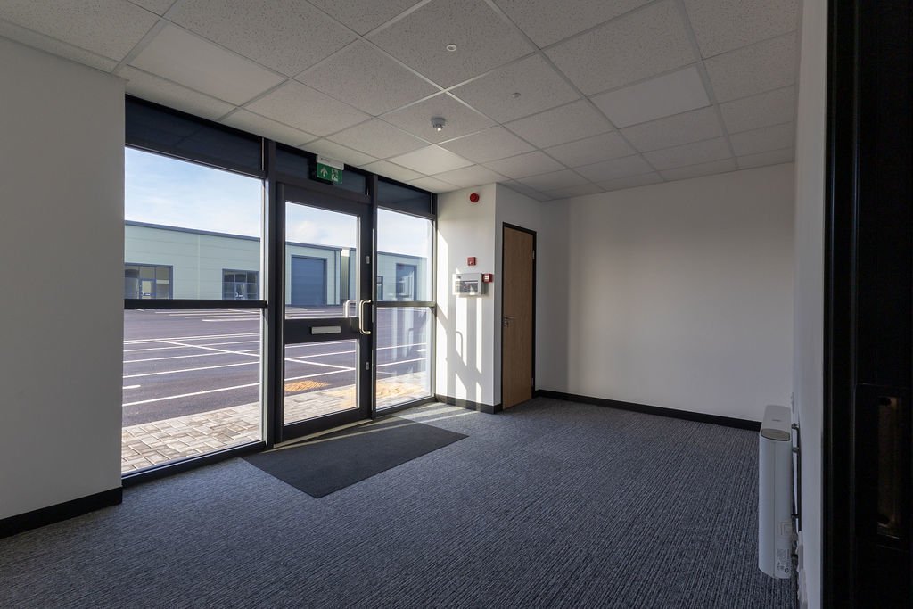 Industrial Unit in Loughborough - photo 4
