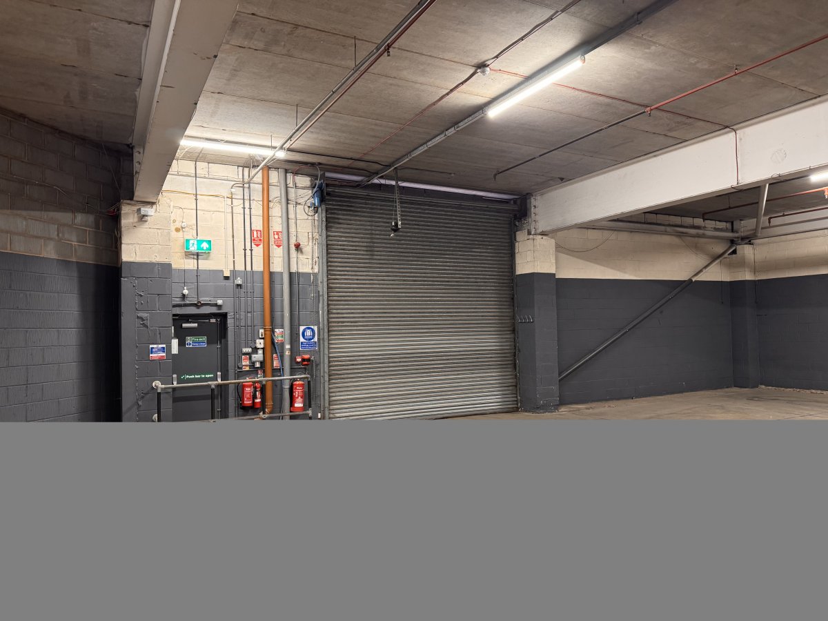 Industrial Unit in Leicester - photo 4