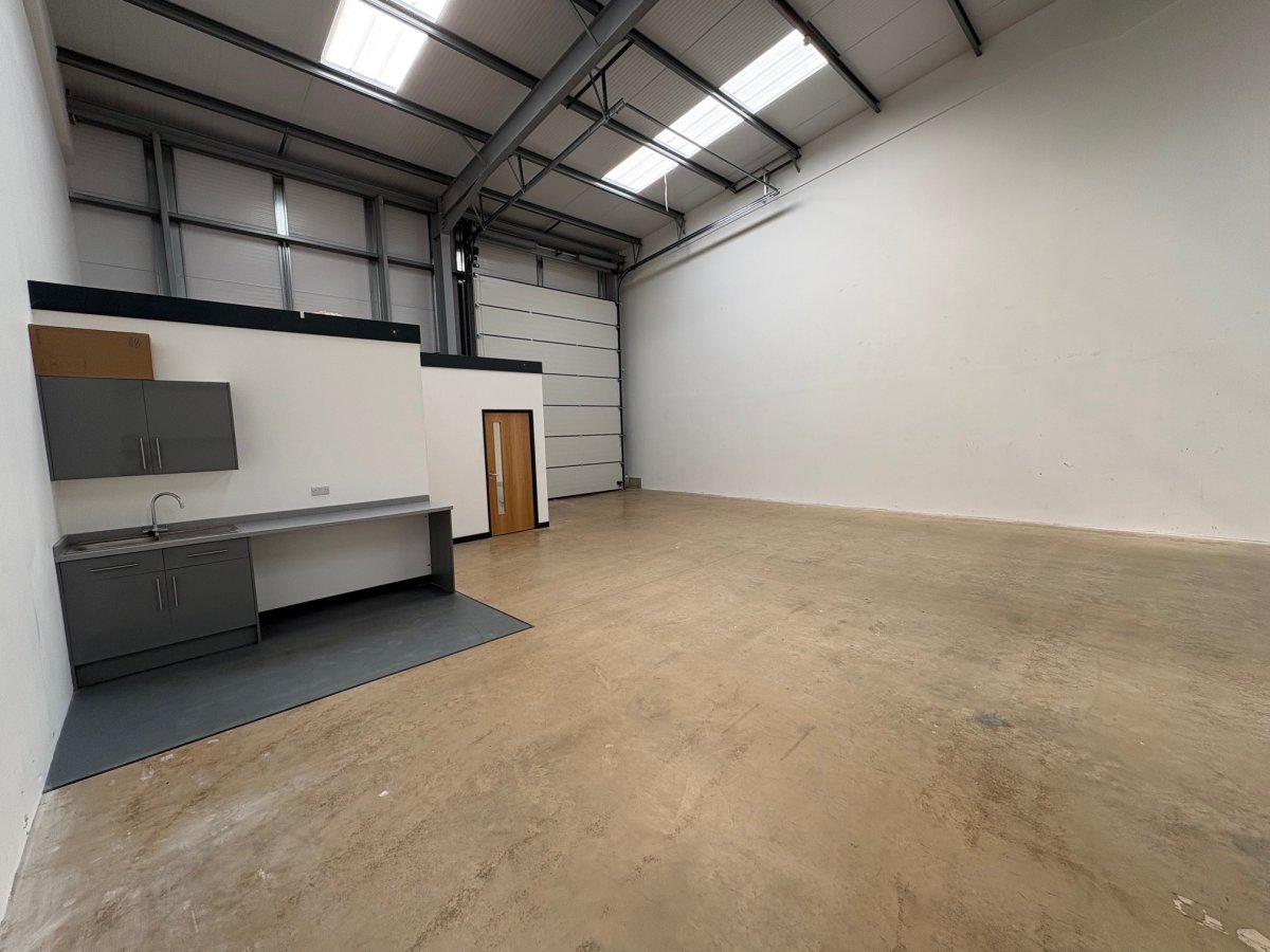 Industrial Unit in Loughborough - photo 4