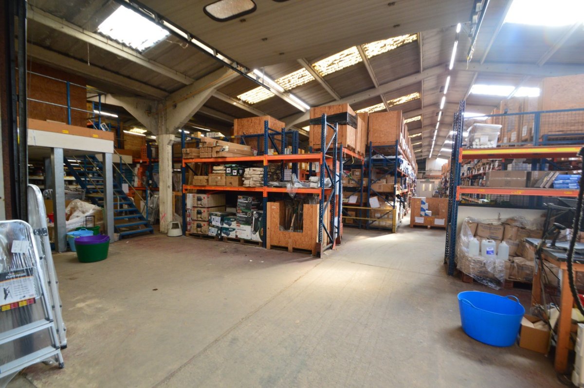 Industrial Unit in Pottington Business Park - photo 2