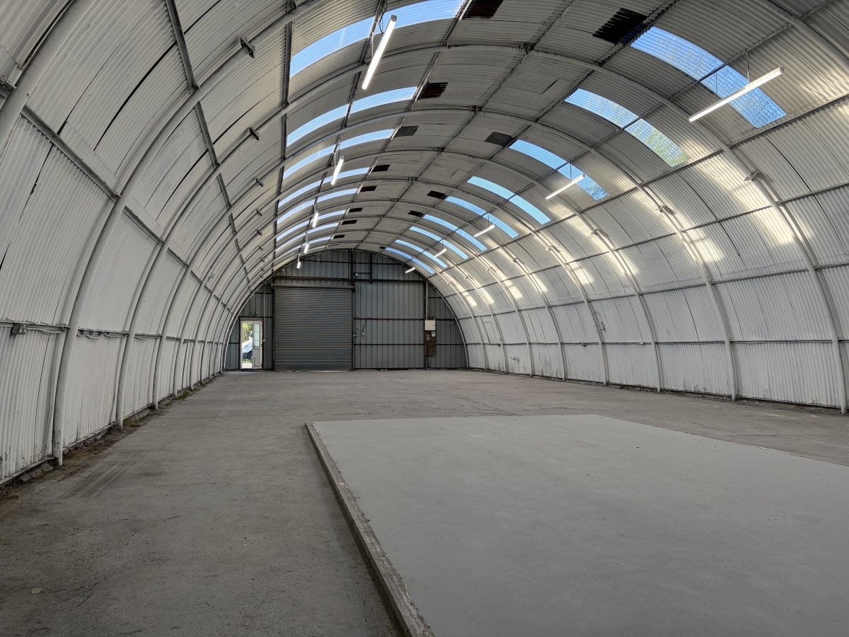 Industrial Unit in Newark - photo 2