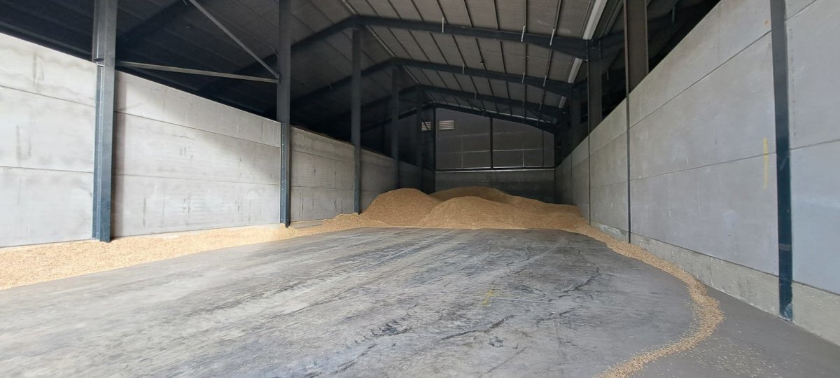 Industrial Unit in St Neots - photo 4
