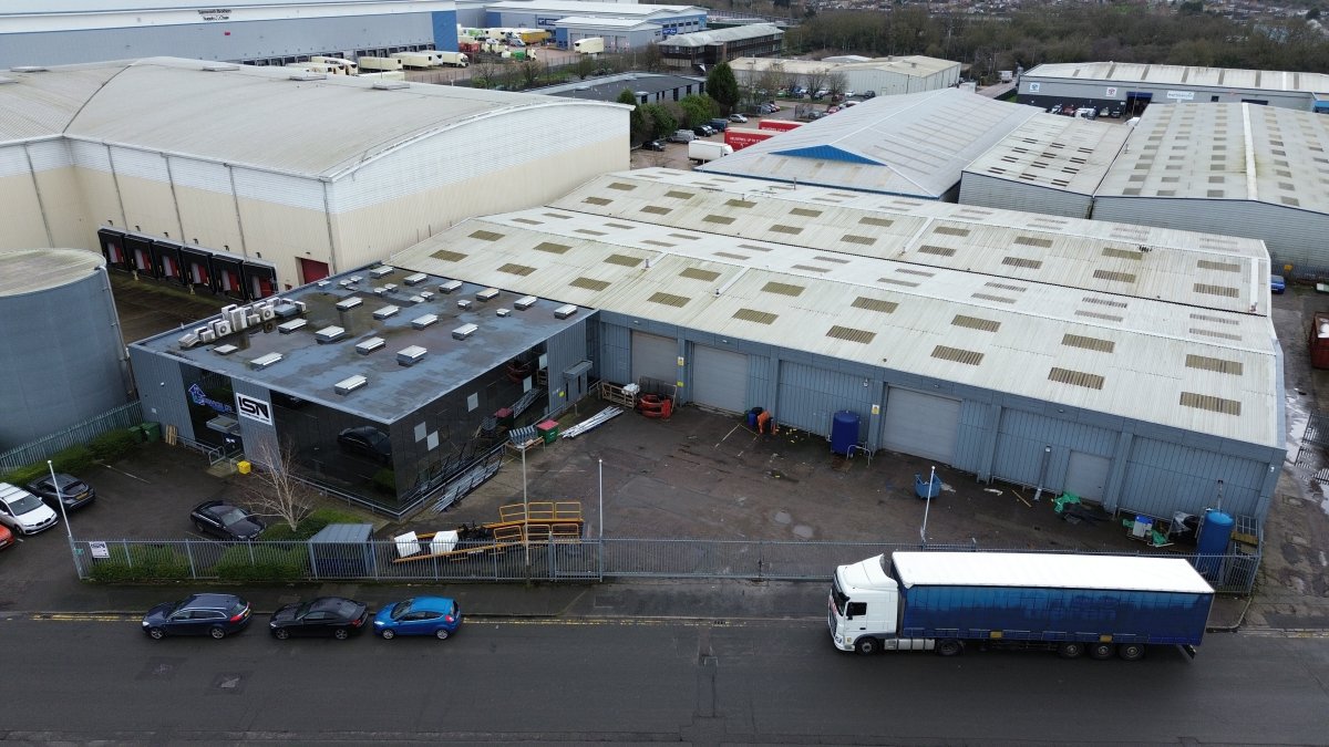 Industrial Unit in Leicester - photo 2