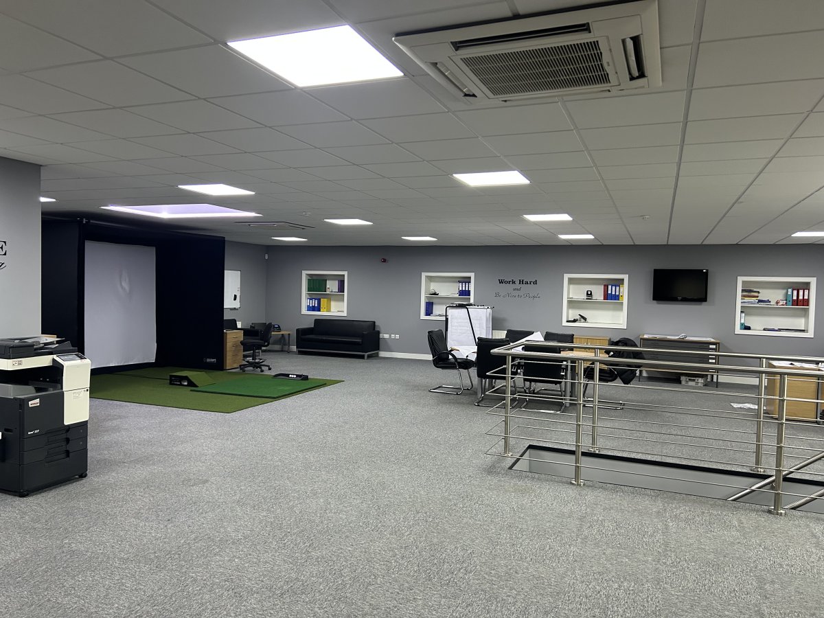 Office in Loughborough - photo 2