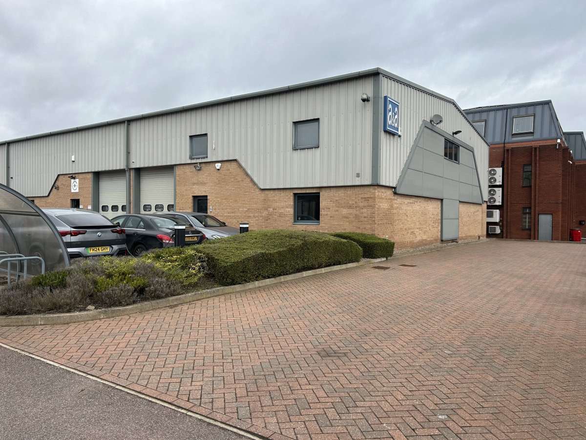 Office in Loughborough - photo 4